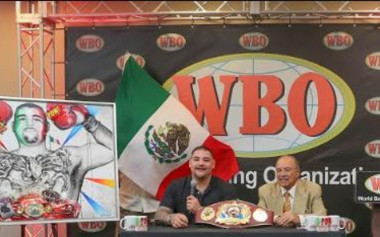 La OMB entrega cinturón pesado a Andy Ruiz