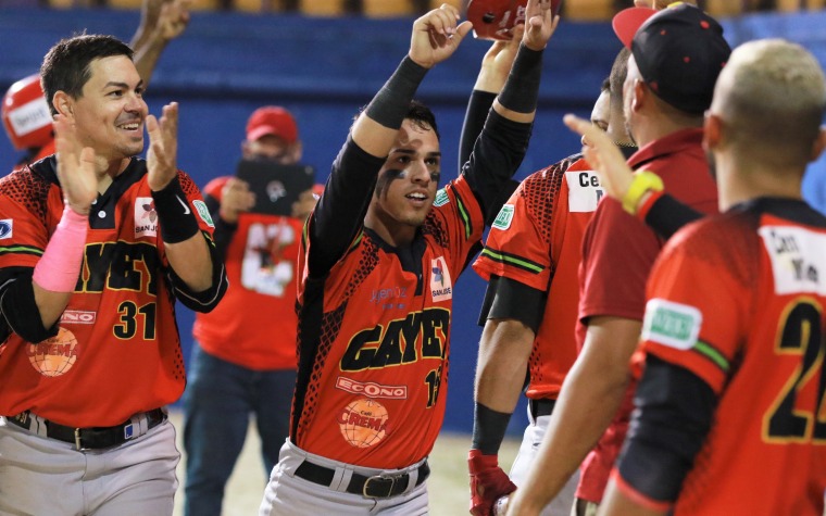 Cayey y Fajardo avanzan a la final de la Doble A