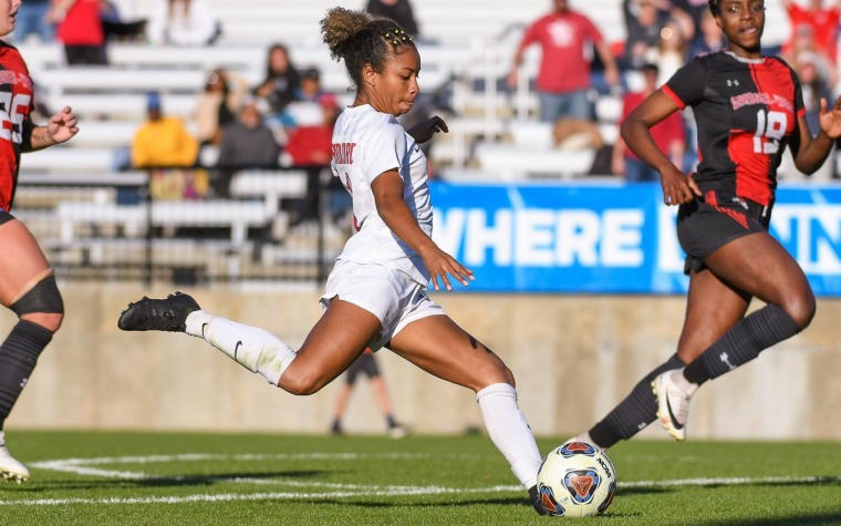 Descubrimos delantera para Sele FutFem PUR