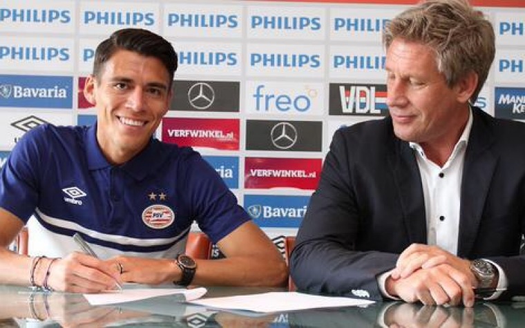 Moreno se une a Guardado en el PSV