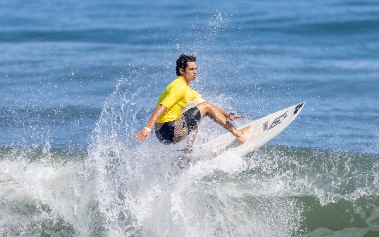 3 medallas para el Surfing PUR en Santa Marta