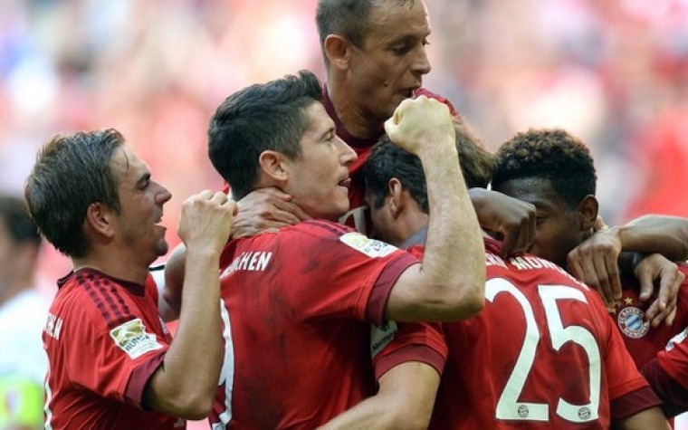 Bayern no le pierde el paso al Dortmund