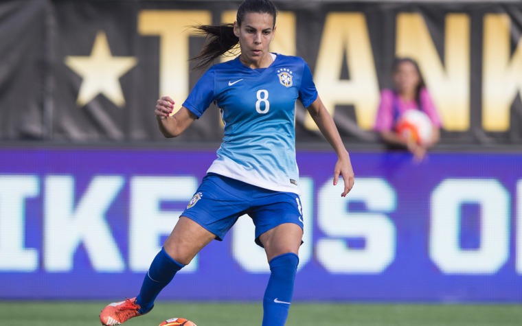 Brasileña Thaisa a la NWSL en USA