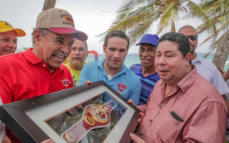 Wilfredo Gómez ‘Campeón Honorífico de la OMB