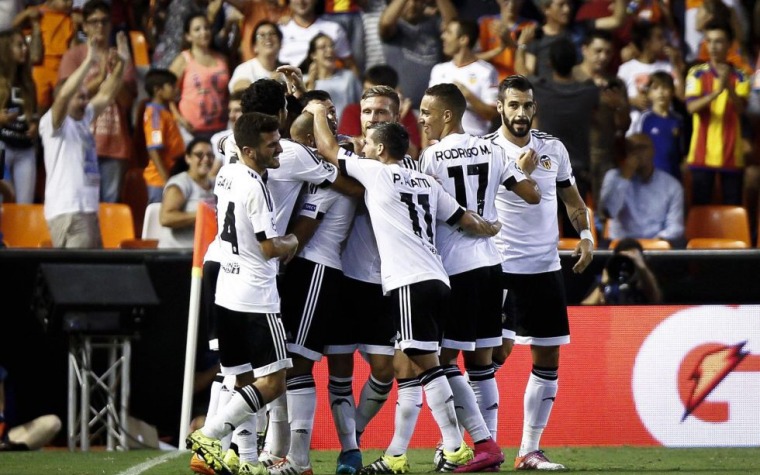 #UEFA: Valencia encarrila su serie
