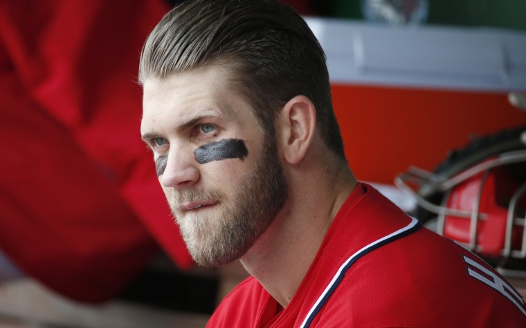 Critica Bryce Harper a la fanaticada