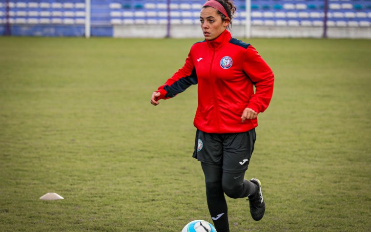 Selección Nacional Femenina entrena a 52 grados en Uruguay