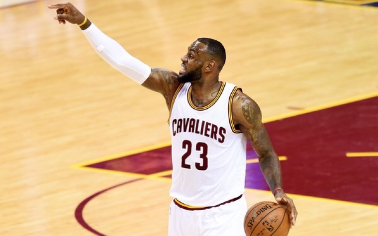 King James se queda en Cleveland