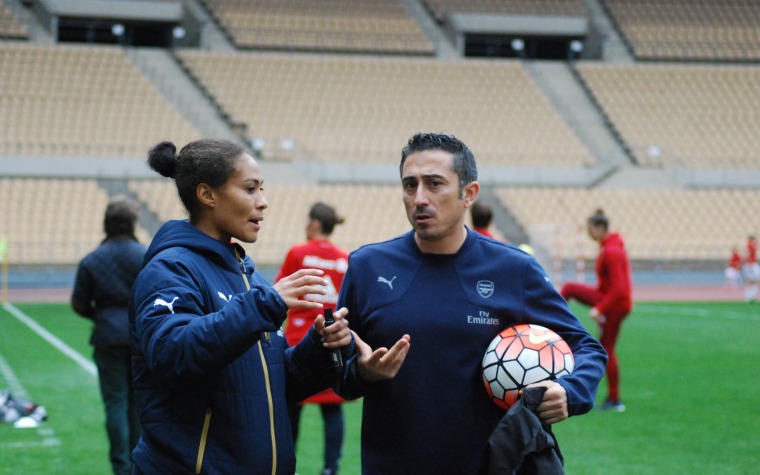 Cotizado en la UEFA aspirante coach Sele PUR FutFem