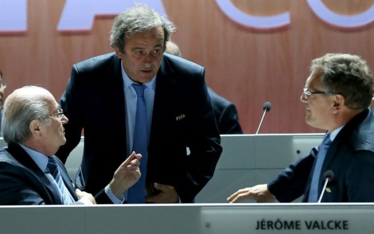 FIFA: Suspenden a Blatter, Platini y Valcke