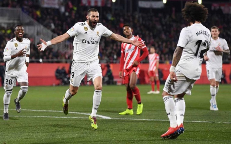 Un gran Benzema pone al Real Madrid en semifinales