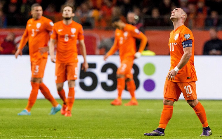 Holanda fuera de la EuroCopa