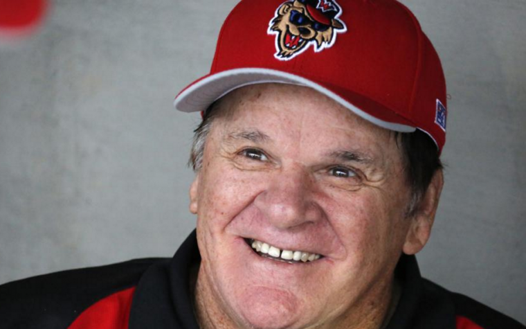 Pete Rose sigue en rojo