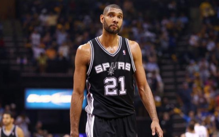 Tim Duncan regresará la siguiente temporada