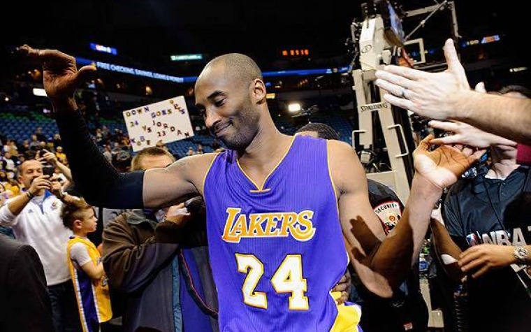 Kobe Bryant, retírate con dignidad