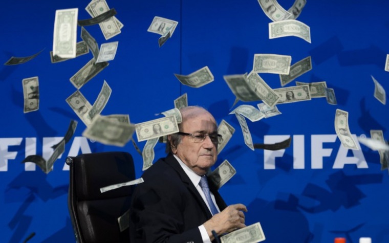 Ridiculizan a Blatter