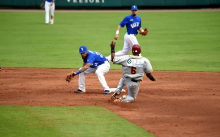 Cangrejeros dejaron plantados a Indios en la 13