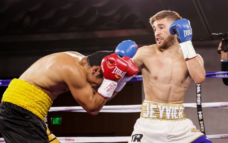 Jeyvier Cintrón al ring 23 febrero