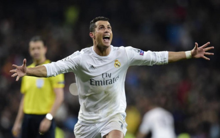 Cristiano mete al Madrid en semis