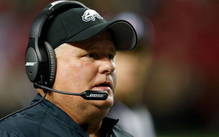 Eagles despiden a Chip Kelly