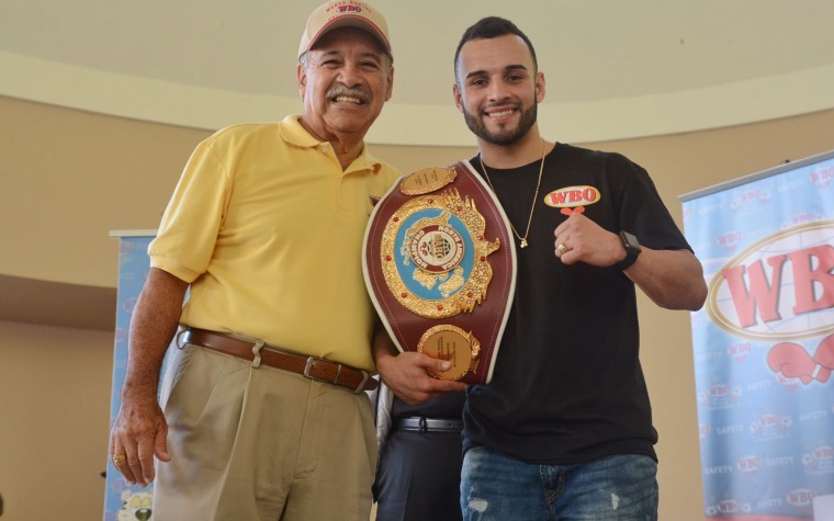 Pitufo levanta el ánimo en Barranquitas