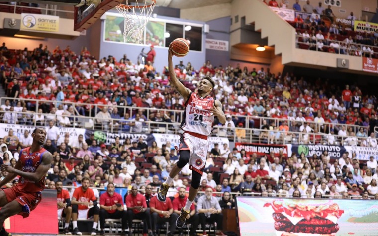 Leones clasifican a la semifinal