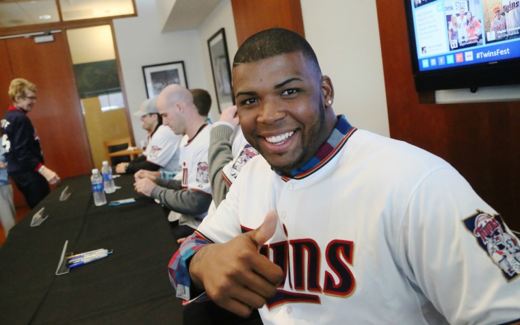 Kennys Vargas en Target Field ...y Javier Baez en Wrigley