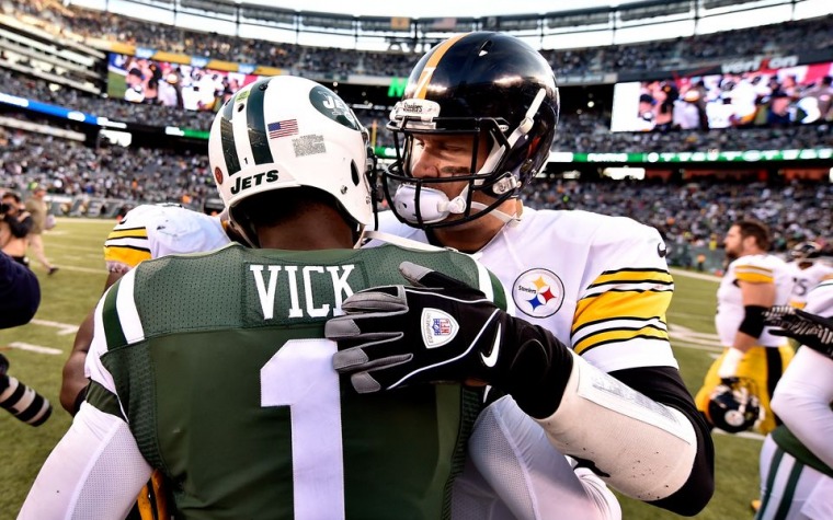 Steelers firman a Michael Vick