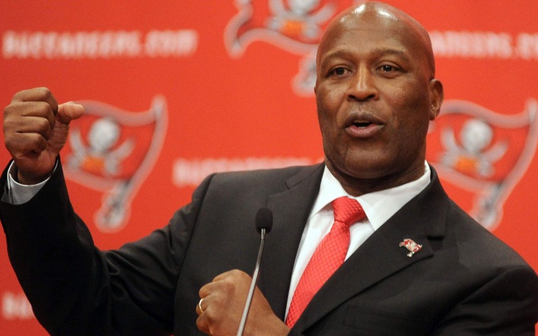 Pa' fuera Lovie Smith