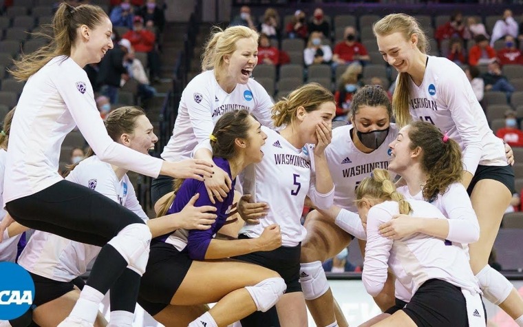 1 boricua en Semifinales del Voleibol femenino NCAA