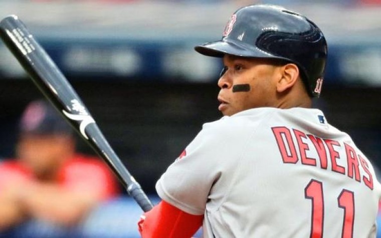 9 hits entre Lindor y Devers