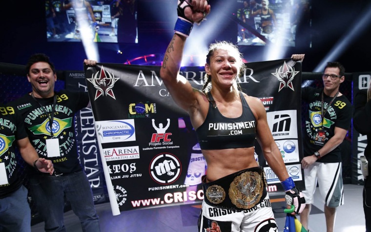 Cyborg reta a Rousey